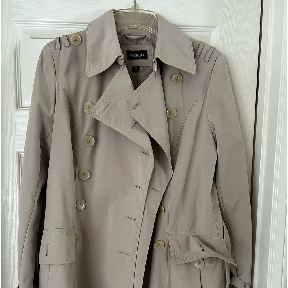 Women’s Trench Coast style Jacket